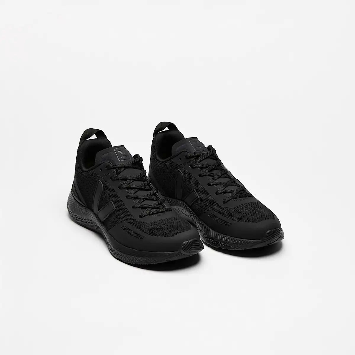 IMPALA ENGINEERED-MESH FULL BLACK
