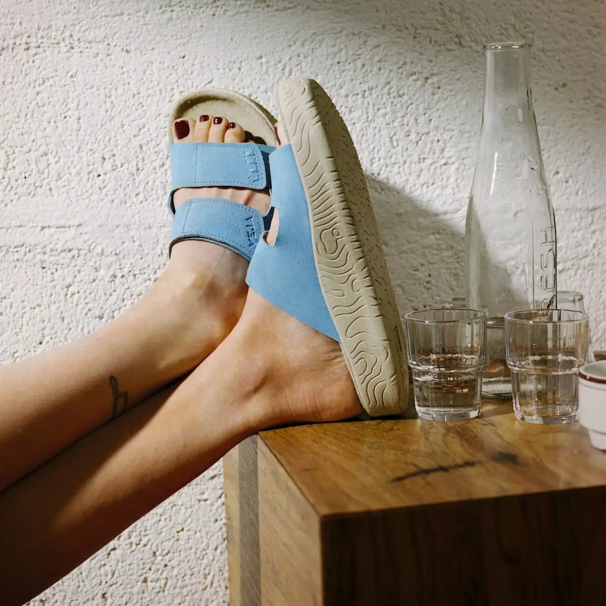 ETNA SUEDE AQUA ALMOND