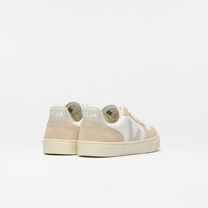 V-10 LEATHER WHITE NATURAL ALMOND