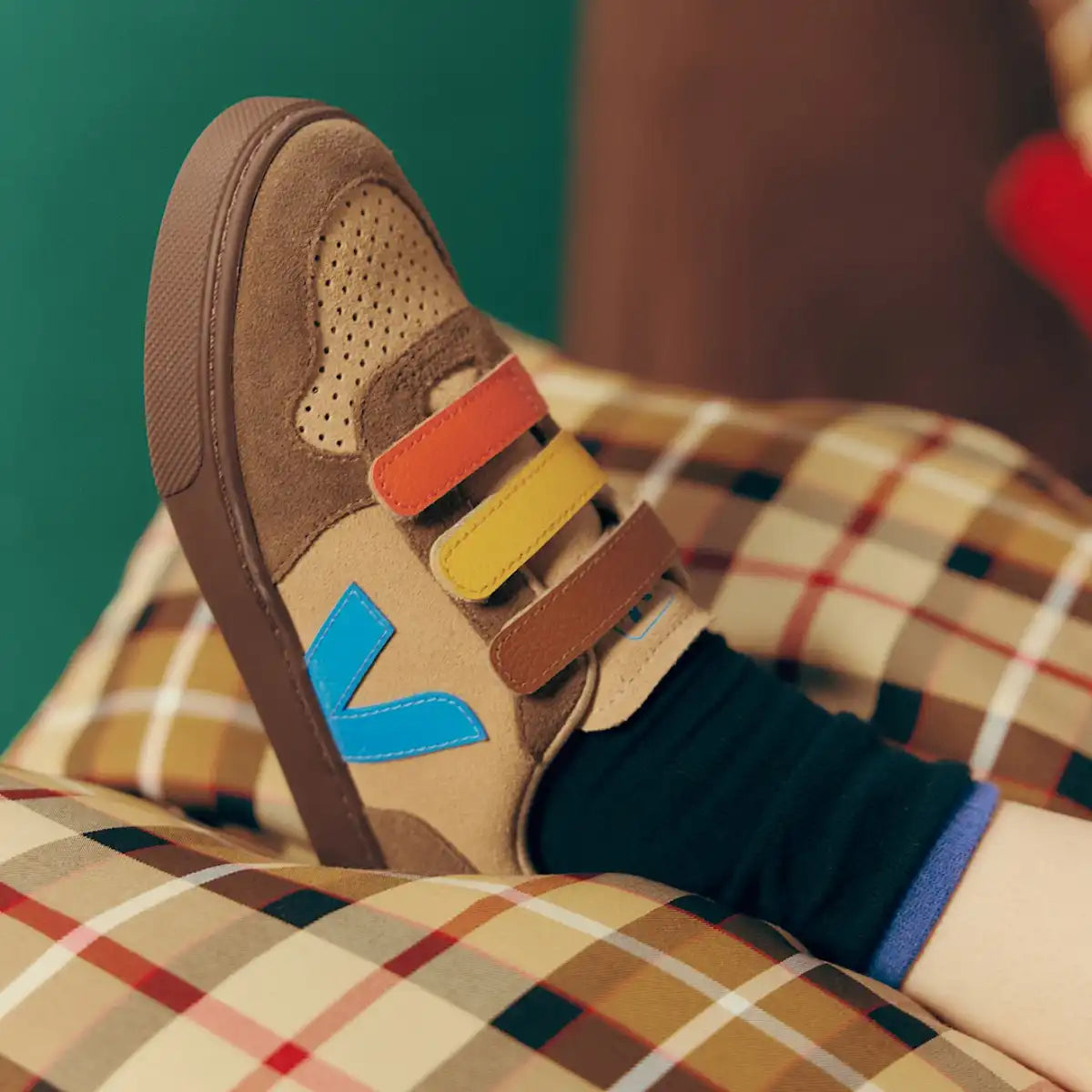 V-10 SUEDE DESERT EGEE BROWN